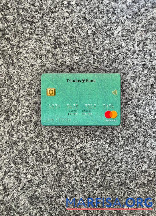 Downloadable Netherlands Triodos Bank mastercard photolook front example